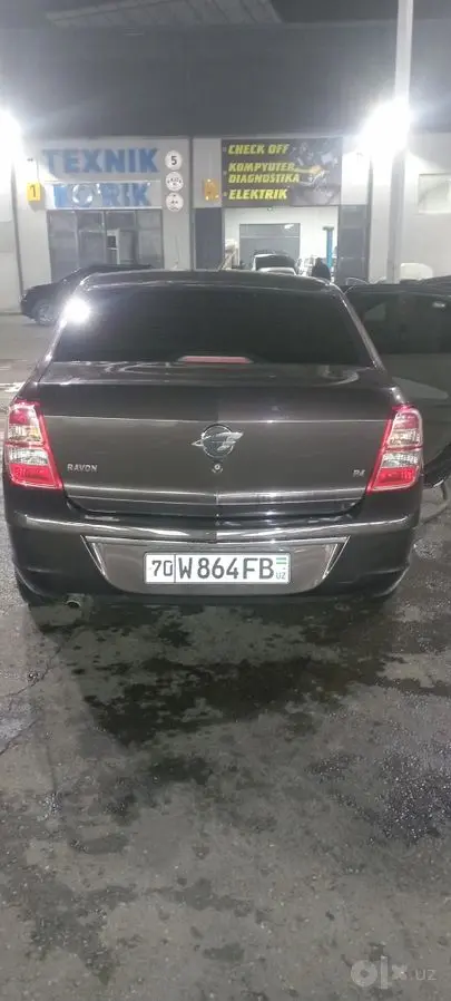 Cobalt R4 sotiladi yili2019 yurgani 21402 toza orqa krilloda kraska bo