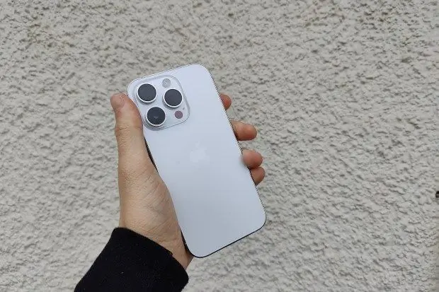 Iphone 14 pro white