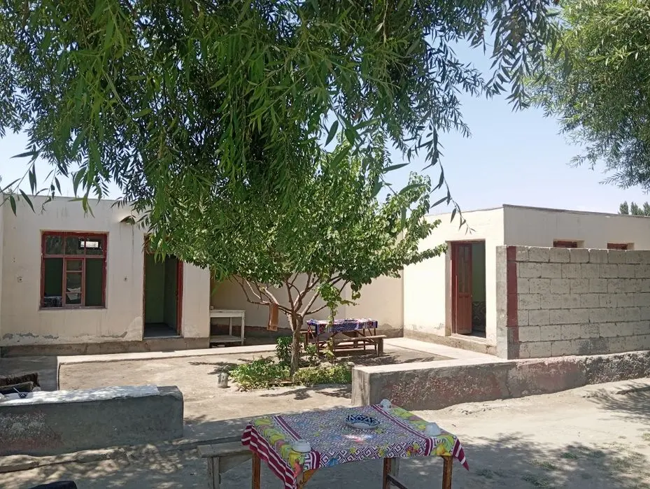 Ijaraga beriladi Katta yoʻl boyida joylashgan 2 soth 2 honali (choyhon