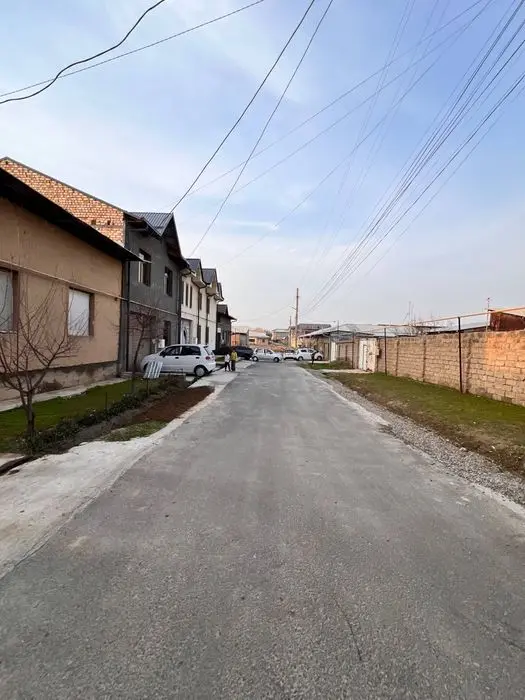 Дом в  Хасанбой с тереторием 6 сотокк