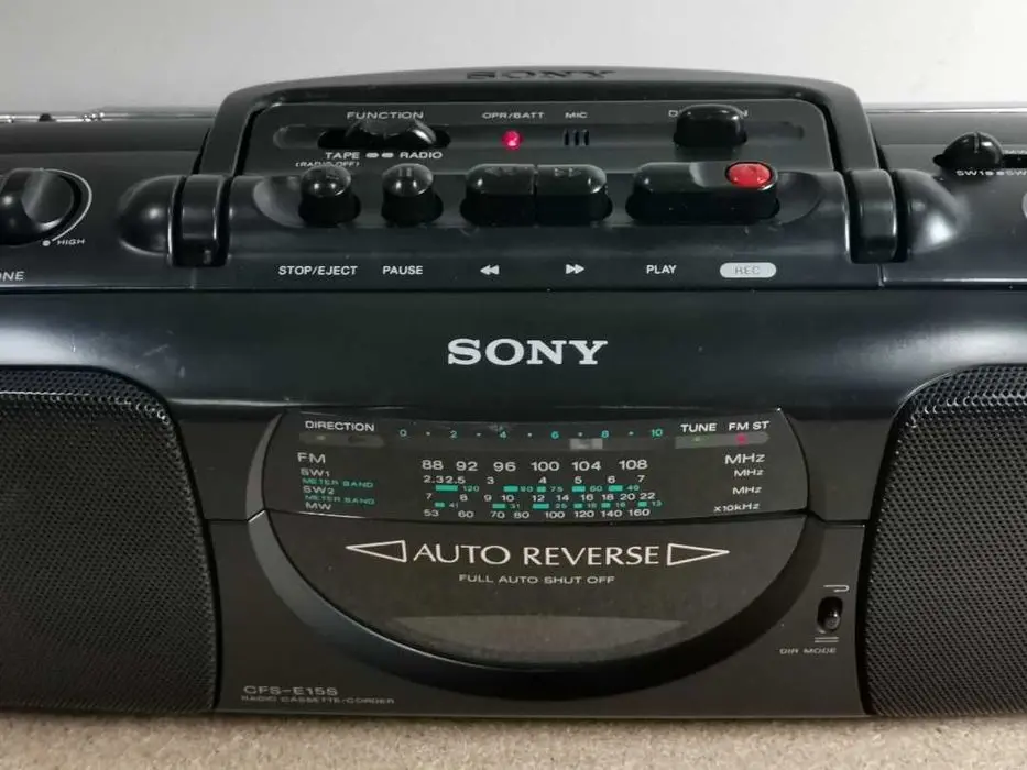 магнитола SONY CFS-E15