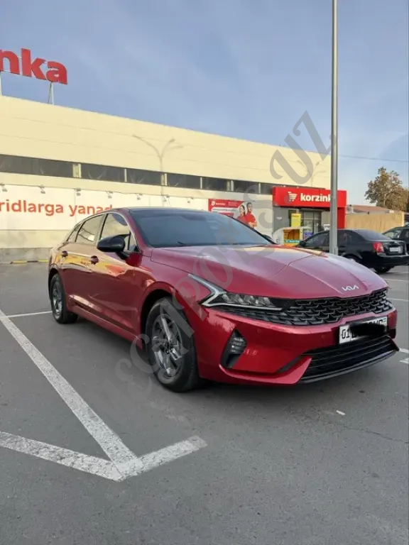 KIA K5 sotiladi 2022
