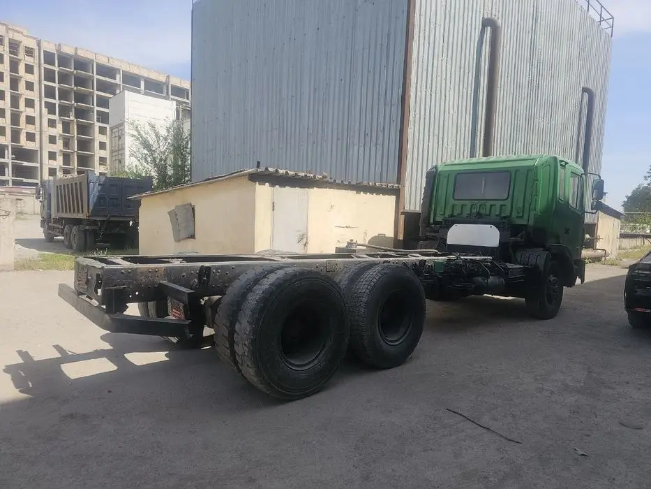 Шоссе Hyundai XD260 Сотилади