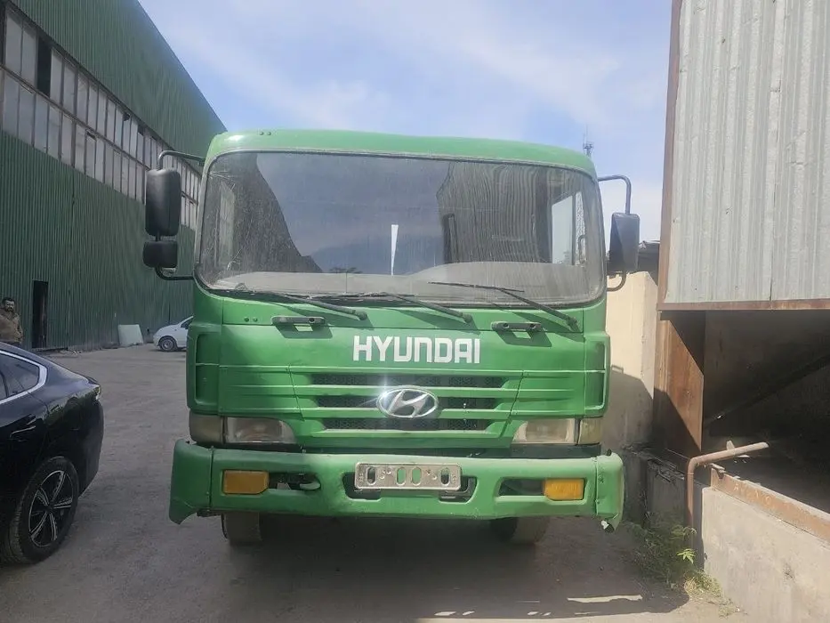 Шоссе Hyundai XD260 Сотилади