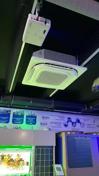 Однофазный Кассетный кондиционер Midea Kita 36 000 Btu /Inverter/220v