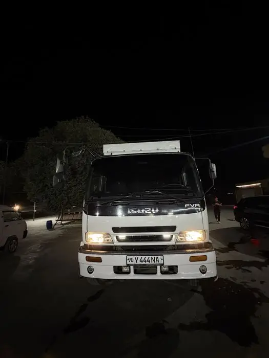 Isuzu FVR33 Probegi 1 mln