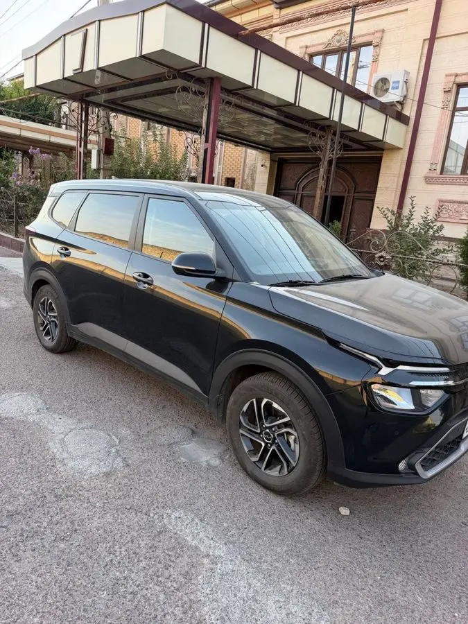 Kia carens 2025 2-позиция