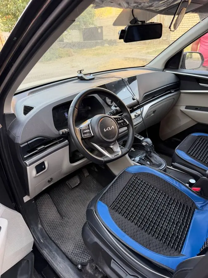 Kia carens 2025 2-позиция