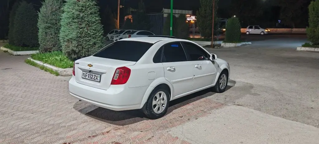 chevrolet jentra avtomat