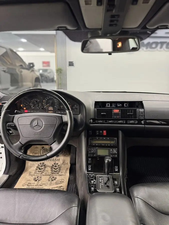 Mercedes Benz S500 (Original)