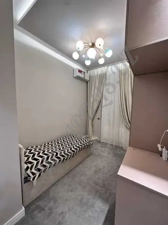 ЖК "Xon Saroy Sayram" мегапланет метро юнусабад универсам рынок