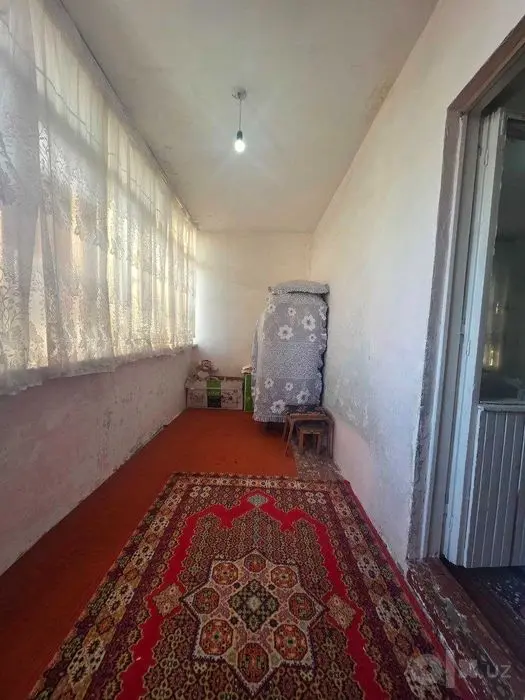 Продаётся 1х комн квартира на 5 этаже Ор-р Динамо базарчик